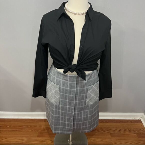 Gray Pin Stripe Check Front Pocket Skirt - 22/24W‎ - Picture 5 of 13
